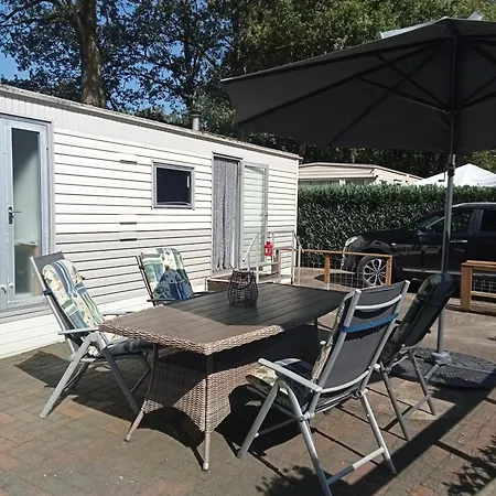 Gezellige, Knusse, Stacaravan Banjer Schoonloo Exterior photo