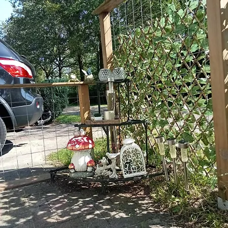 Gezellige, Knusse, Stacaravan Banjer Schoonloo Exterior photo